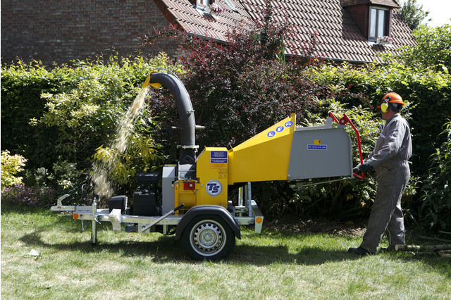 Holzhäcksler "Tünnisen GM 10M" Holzhäcksler "Tünnisen GM 10M"